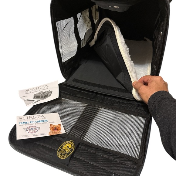 Sherpa Original Deluxe Travel Pet Carrier, Airline Approved. New with tag - Picture 5 of 10